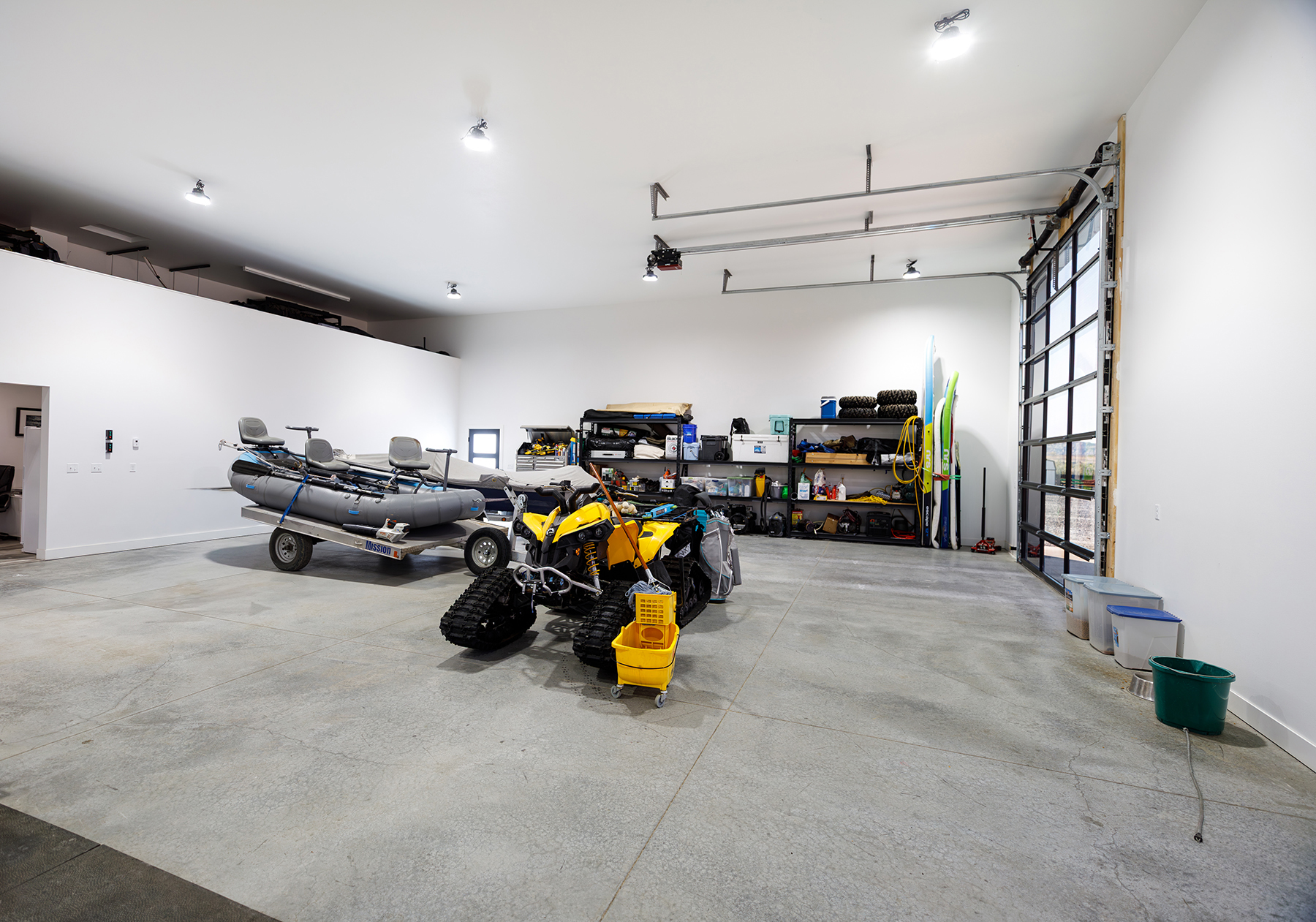 Mononi Flats property picture 10 of 20