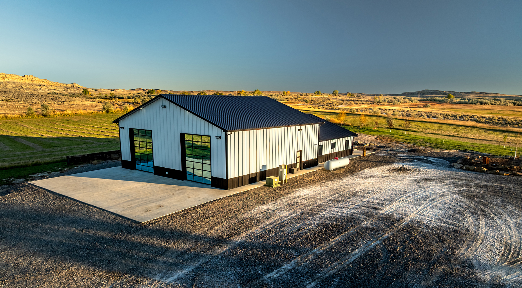 Mononi Flats property picture 4 of 20