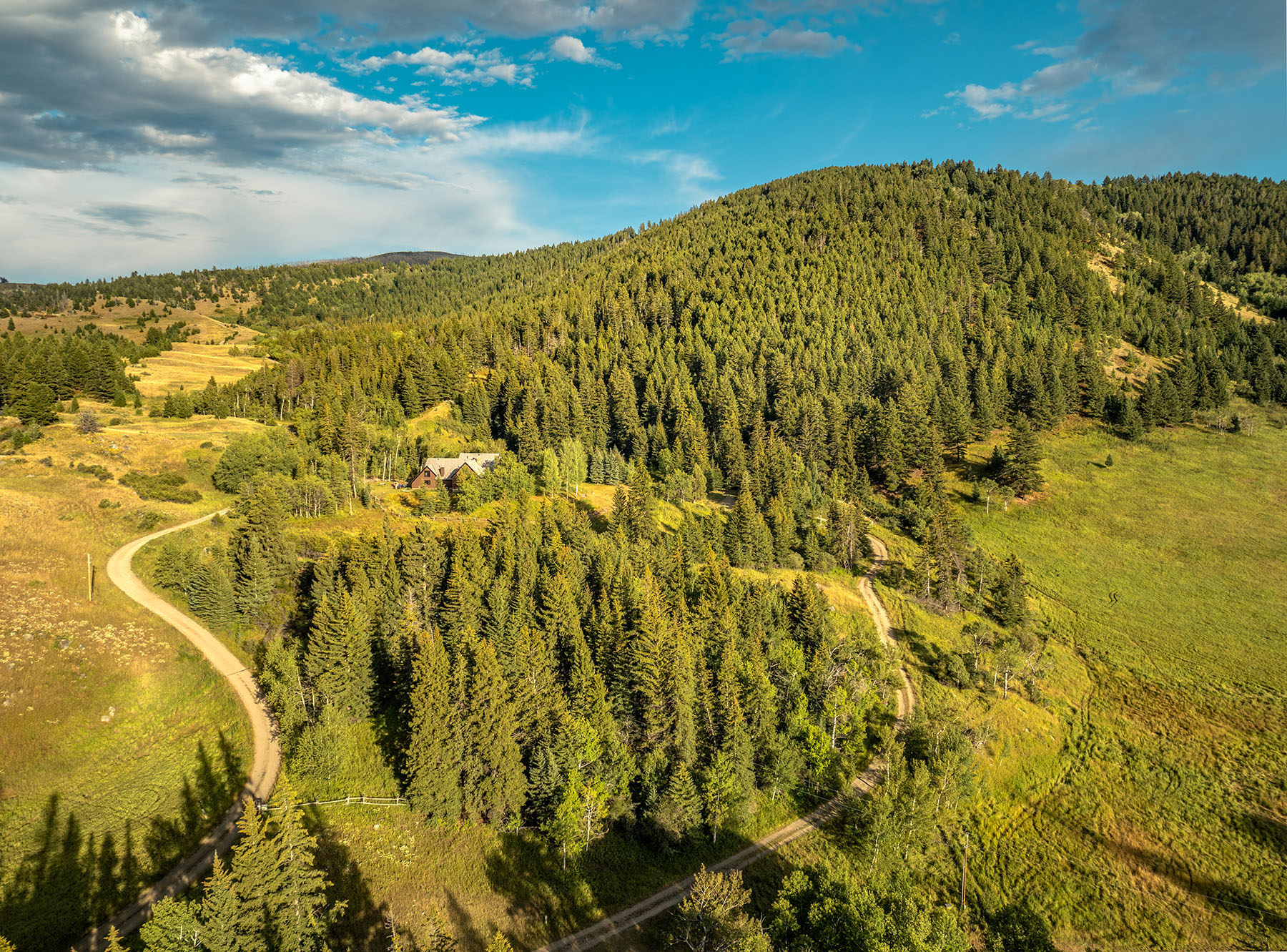 West Boulder Fishing Haven property picture 9 of 47