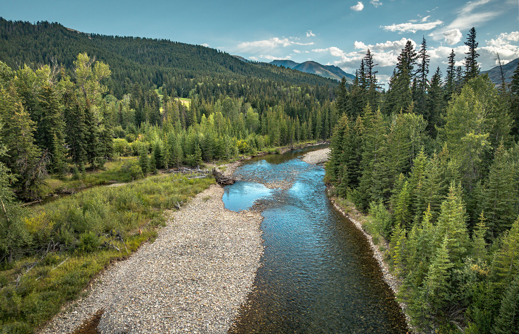 West Boulder Fishing Haven property picture 8 of 47