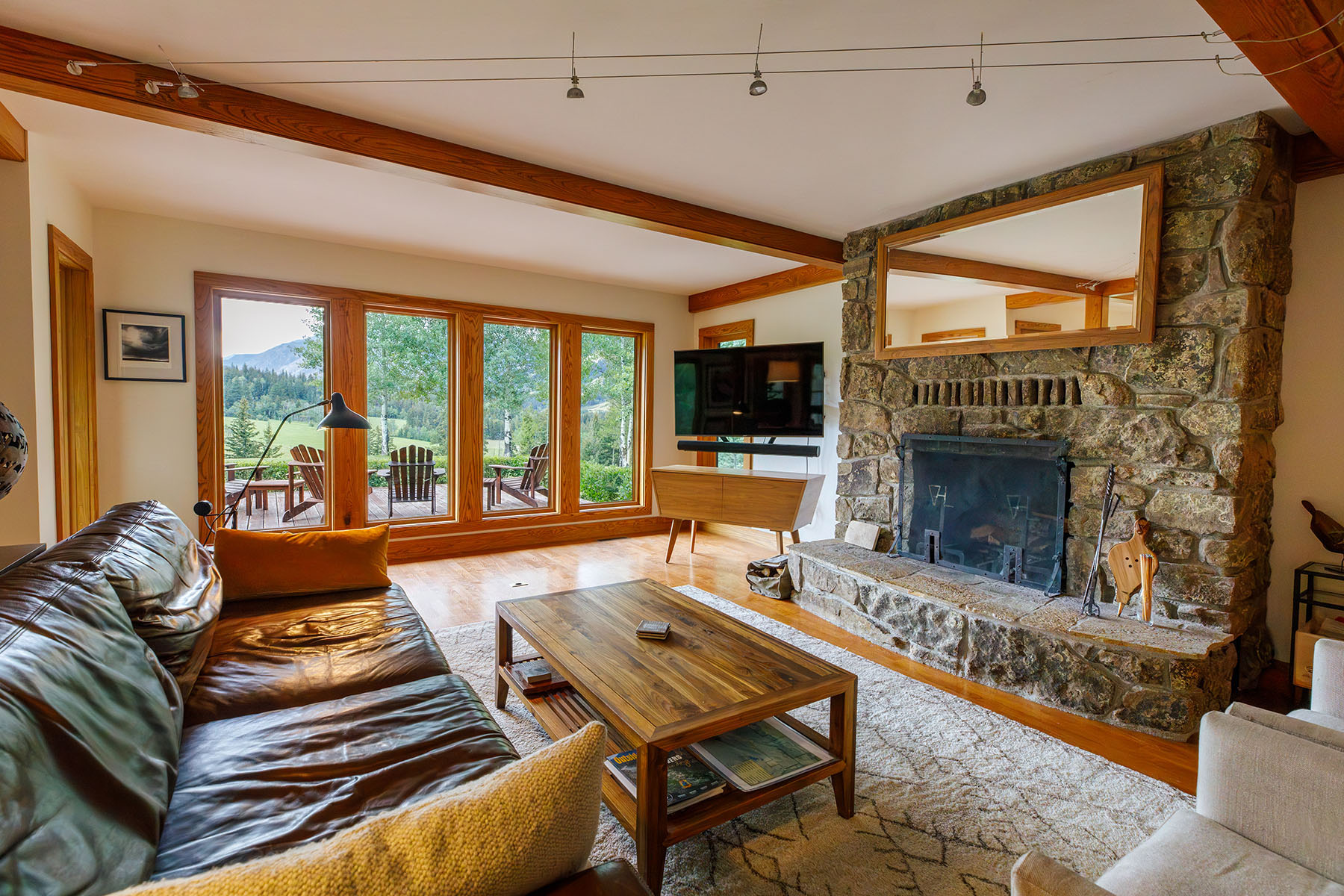 West Boulder Fishing Haven property picture 13 of 47