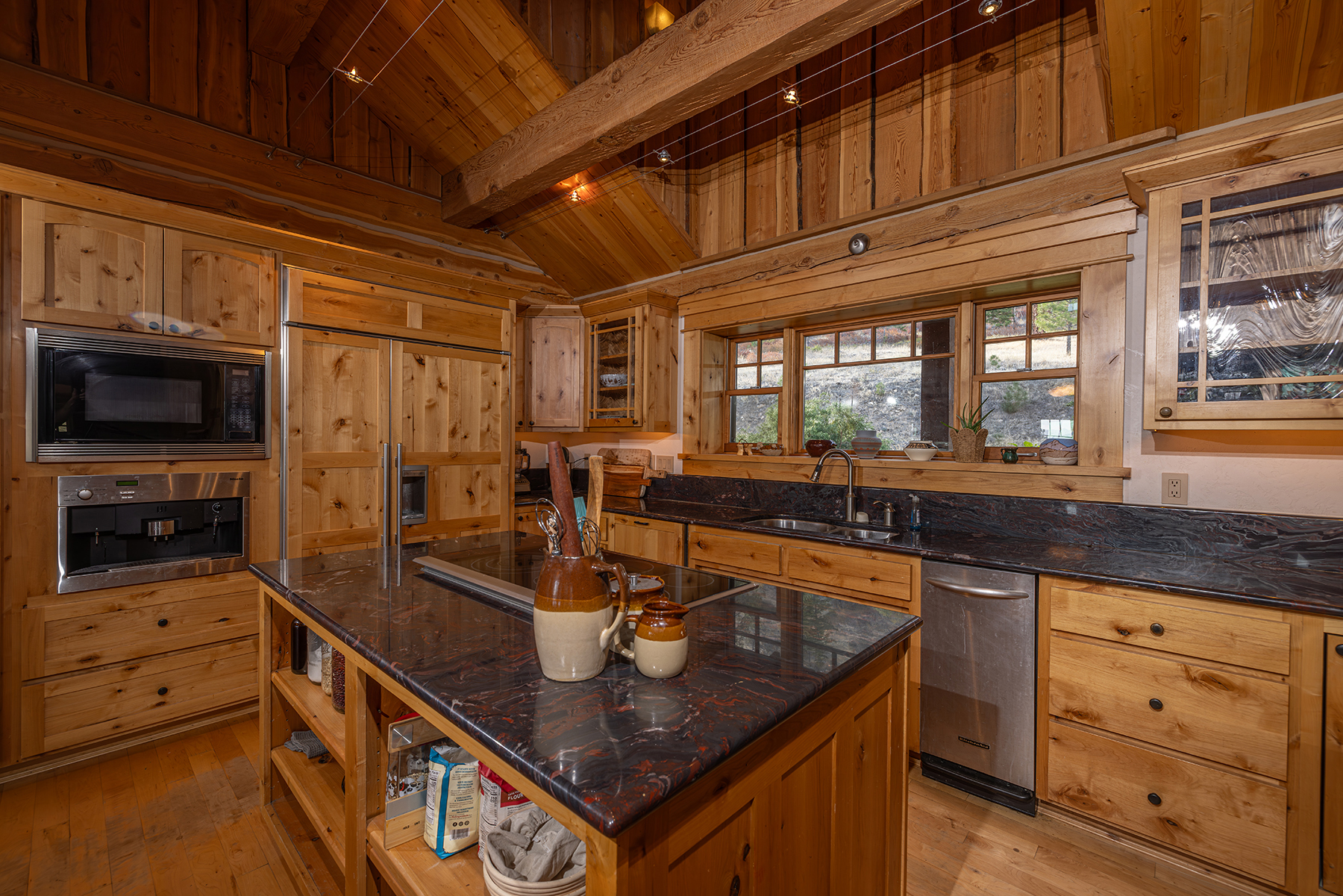 Peregrine Peak Ranch property picture 21 of 39