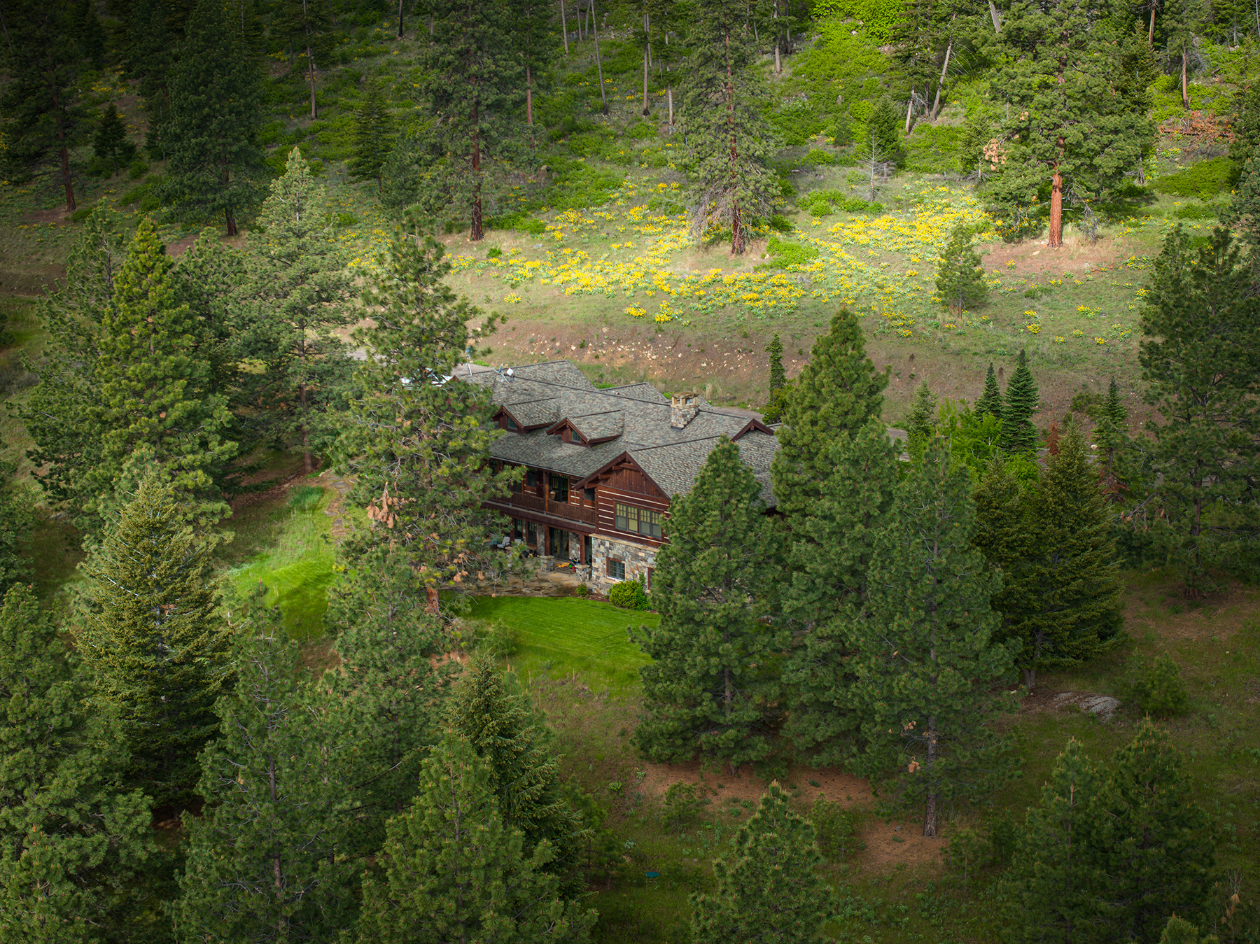 Peregrine Peak Ranch property picture 4 of 39