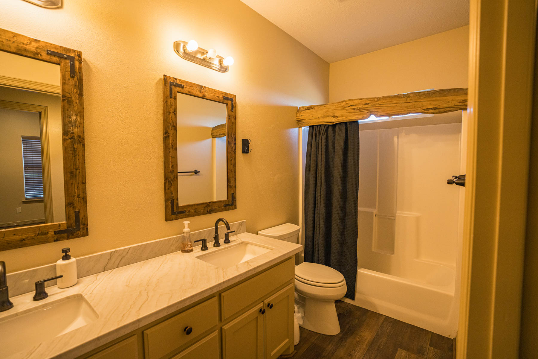 Huntsville 50 Ranch property picture 19 of 35