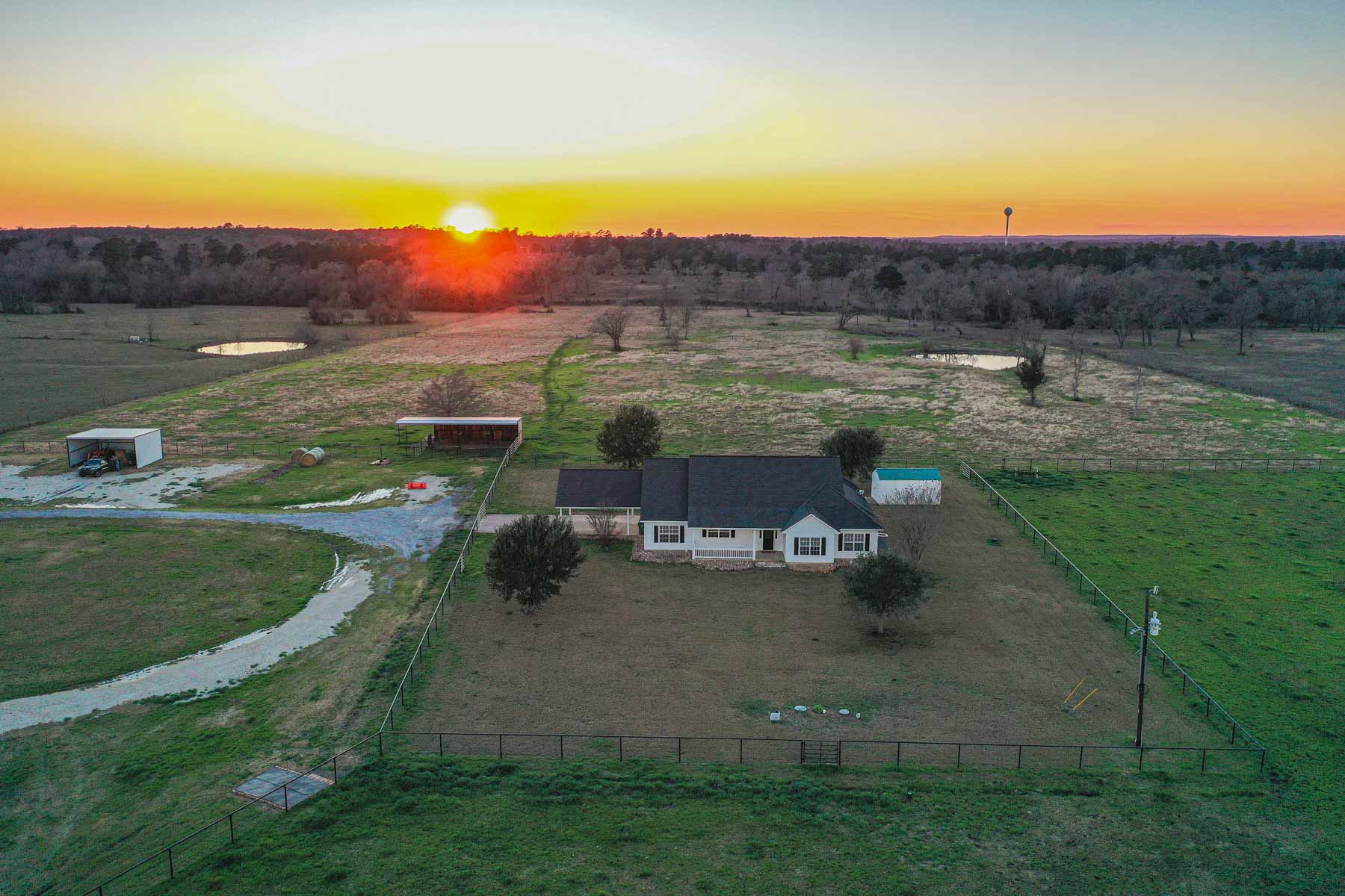 Huntsville 50 Ranch property picture 22 of 35