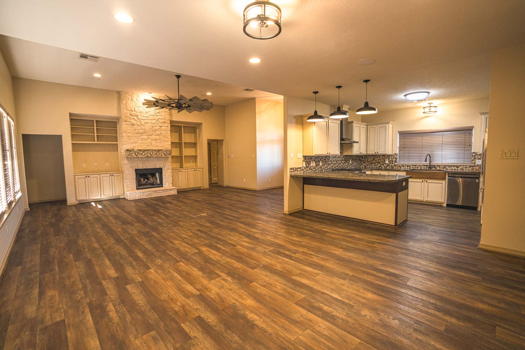 Huntsville 50 Ranch property picture 10 of 35