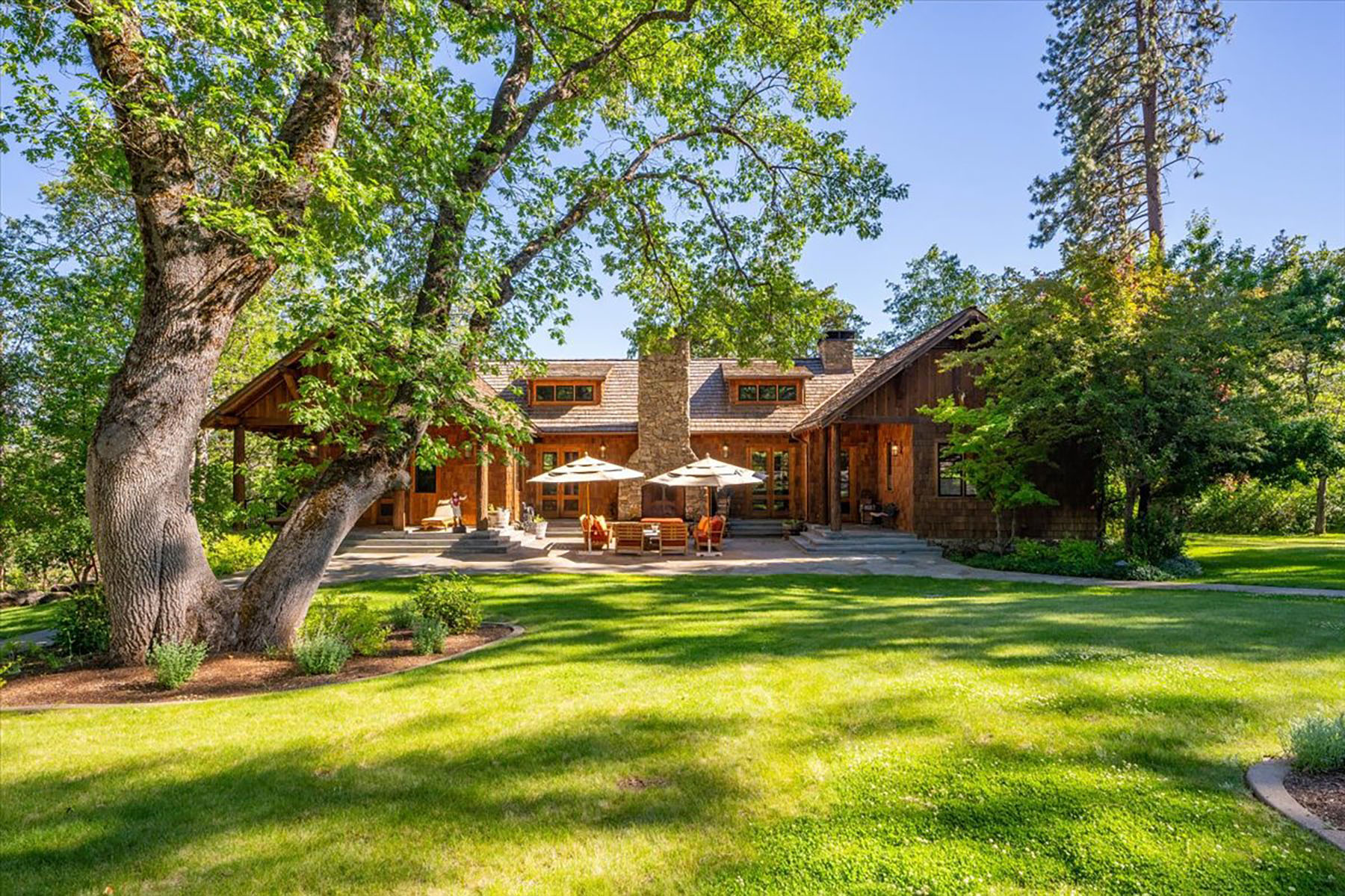 Black Ranch property picture 11 of 104