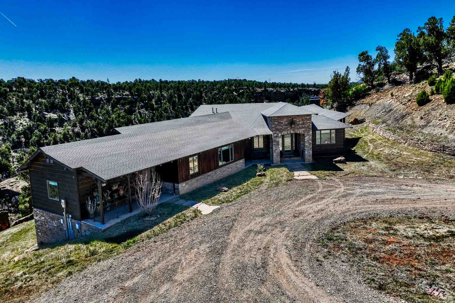 Circle J Ranch property picture 3 of 62