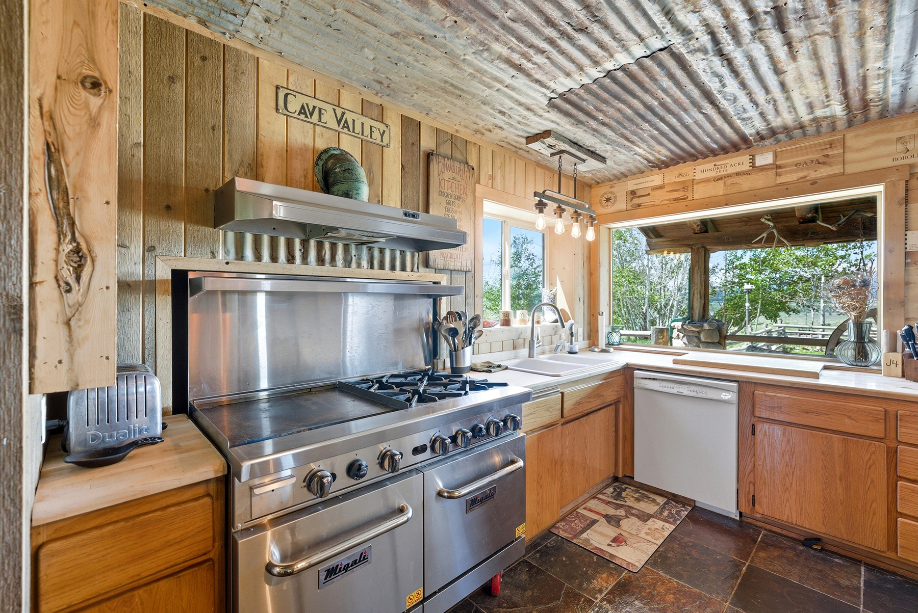 Cave Valley Ranch property picture 24 of 132