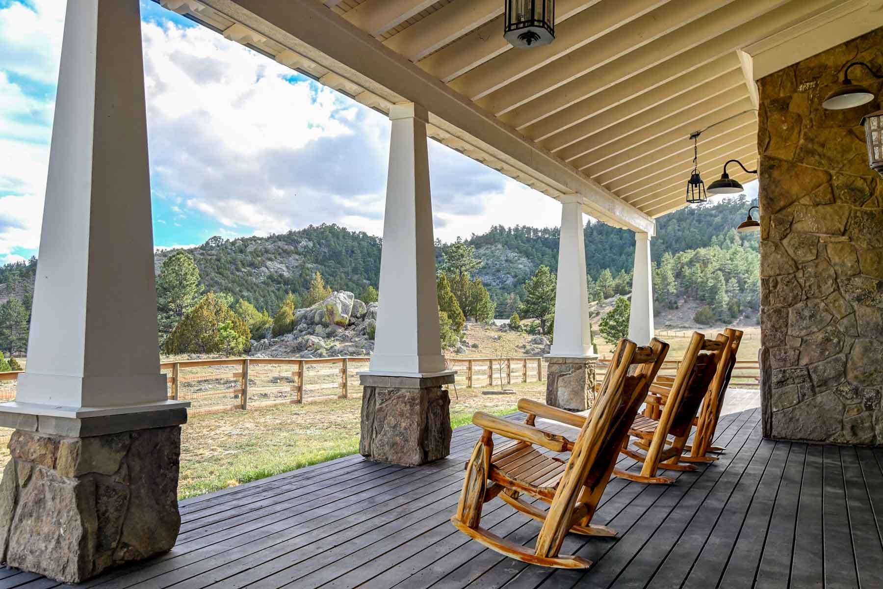 Shadow Rock property picture 6 of 45