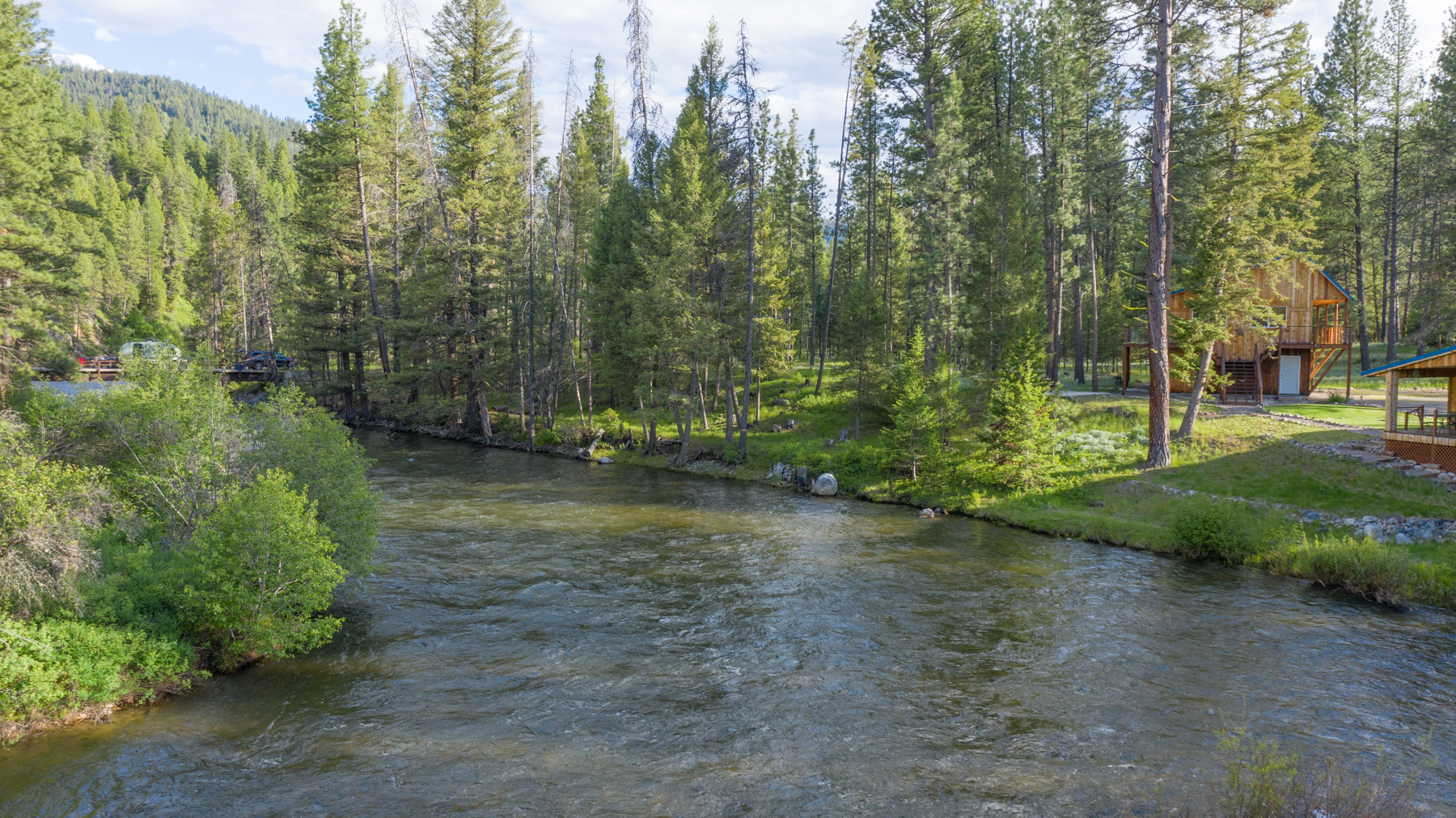 West Fork Fishing Retreat property picture 4 of 60