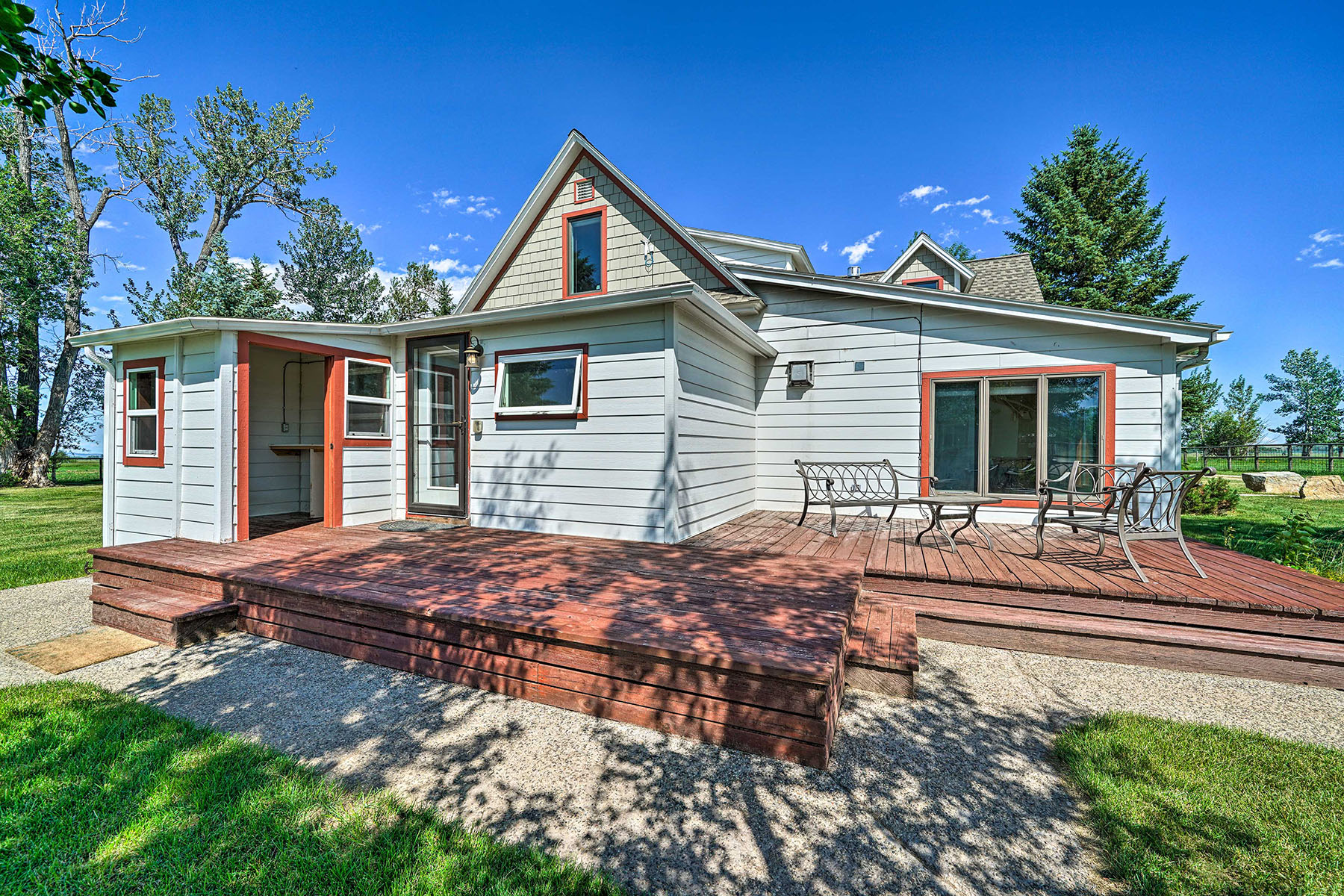 Beartooth Farmhouse property picture 34 of 42