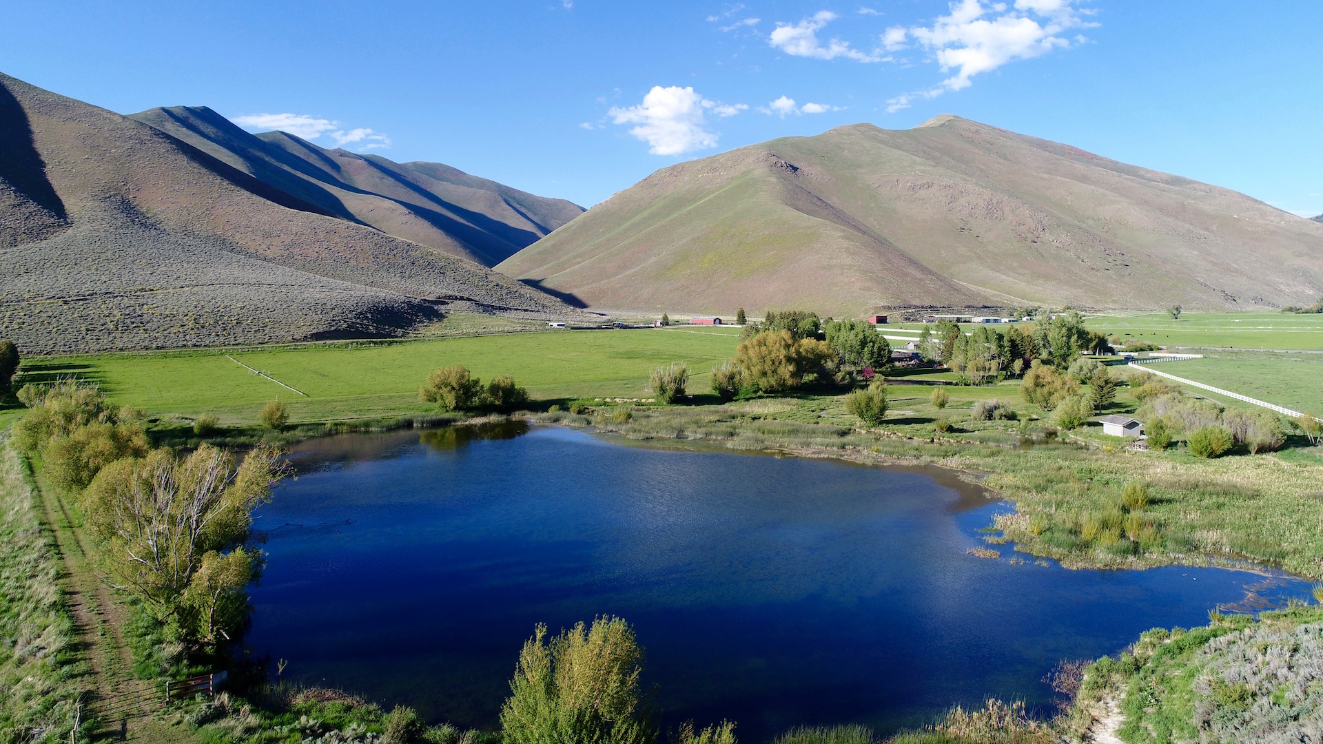 EE-DA-HO Ranch property picture 2 of 105