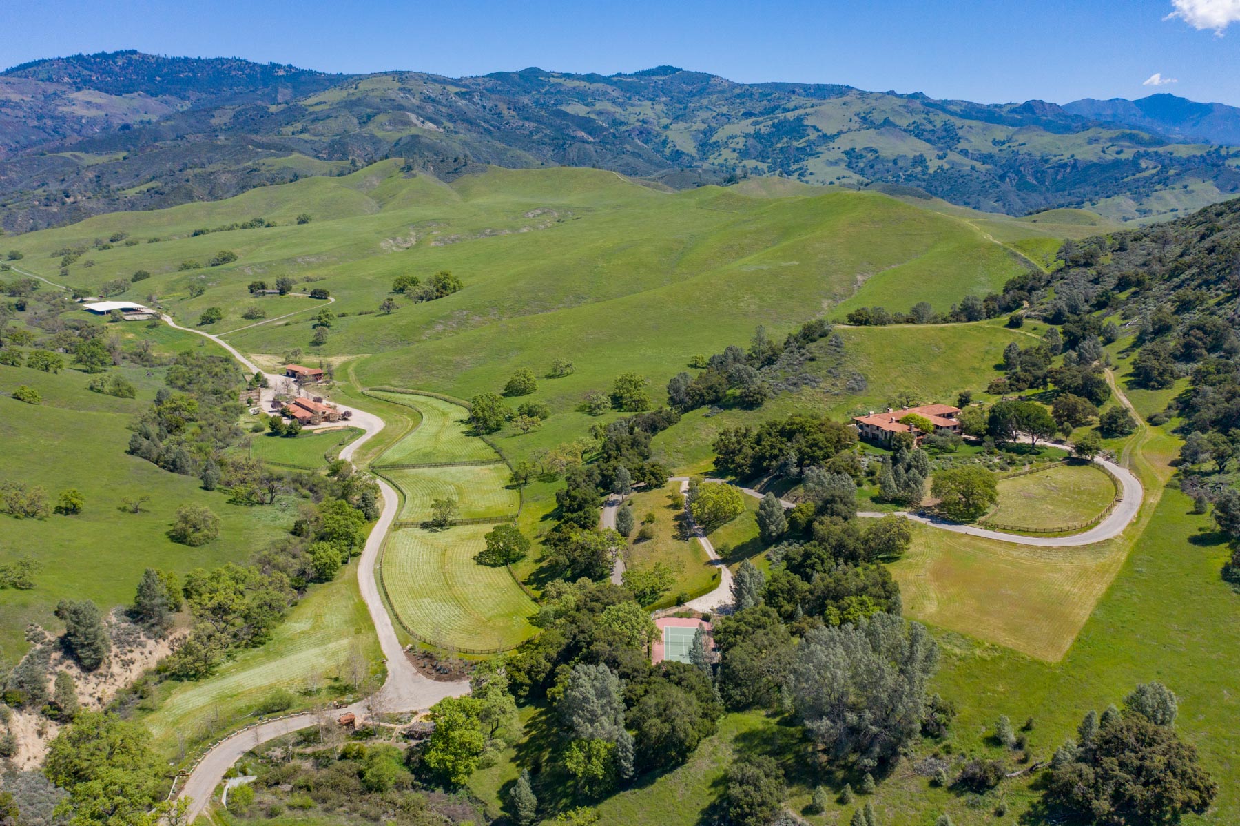 Rancho Latigo Auction property picture 2 of 46