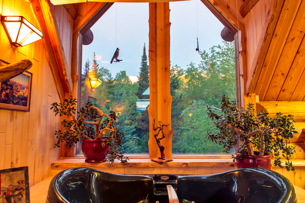 Holland Peak Retreat property picture 24 of 89