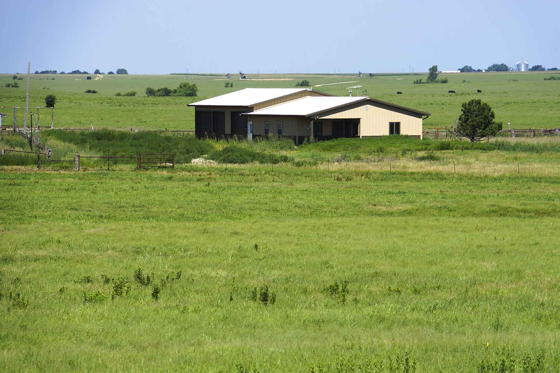 Wilson Ranch Sold Kansas Hall and Hall