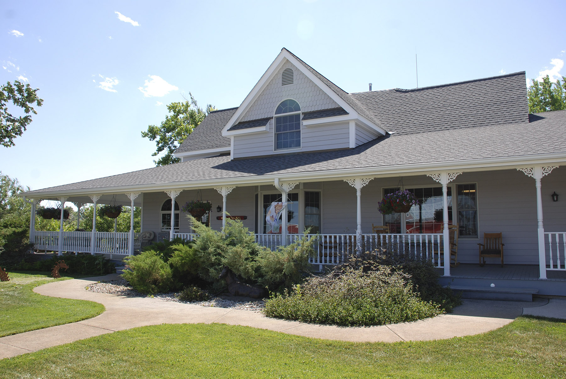 Red Barn Ranch property picture 2 of 6