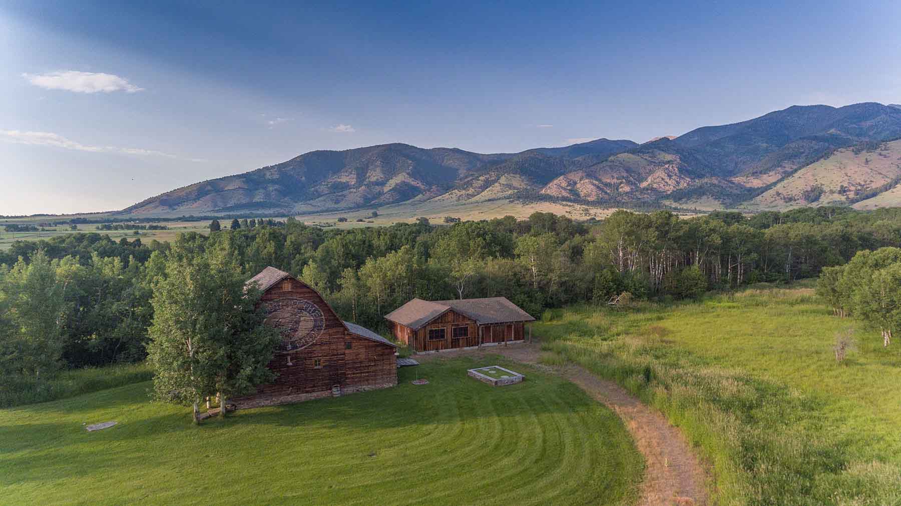 Cranefield property picture 3 of 41