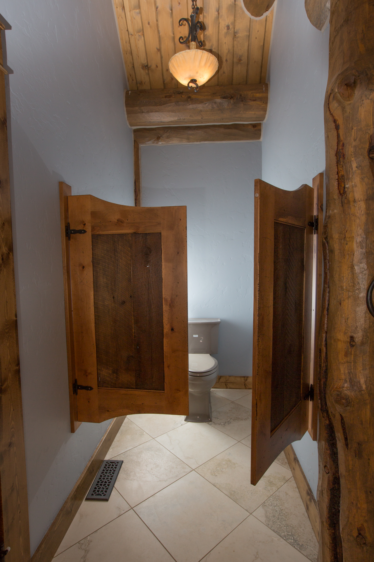 White Moose Ranch property picture 11 of 68