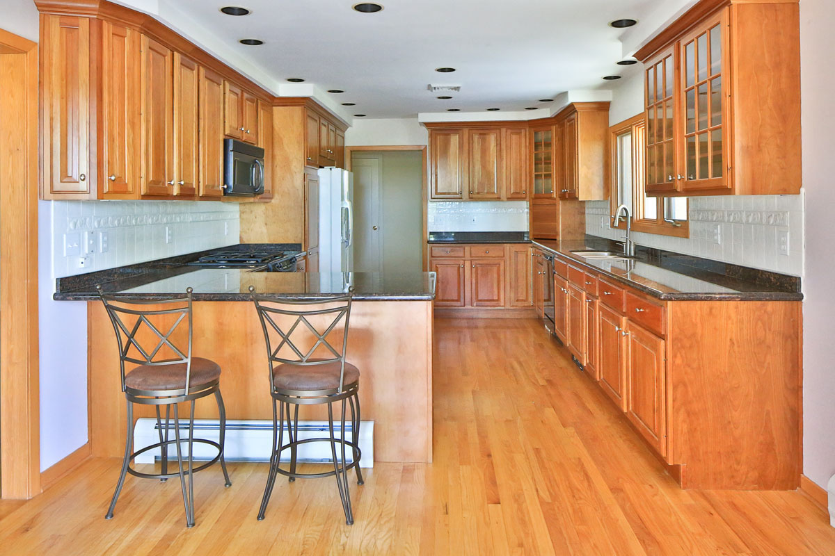 Rocking R - Orchard House property picture 4 of 34