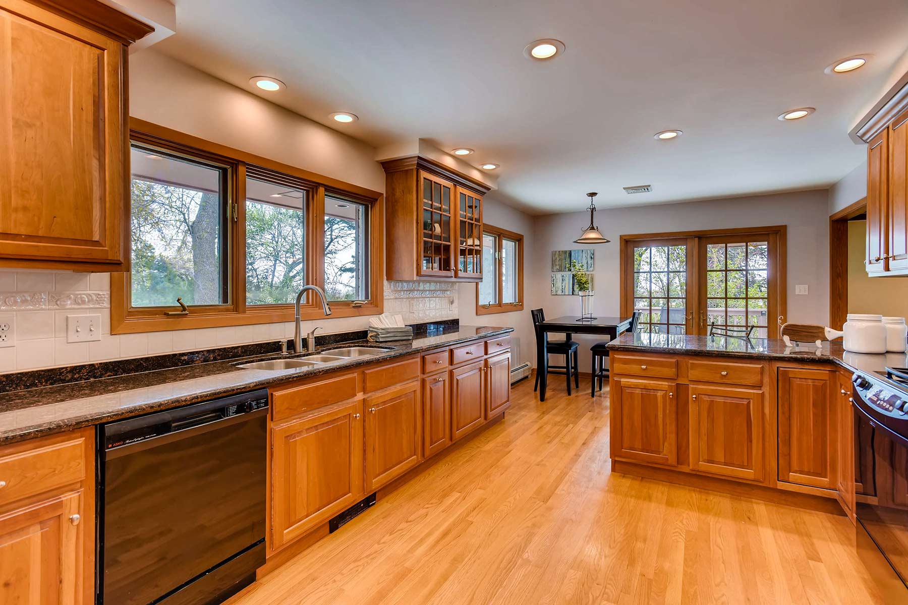 Rocking R - Orchard House property picture 12 of 34