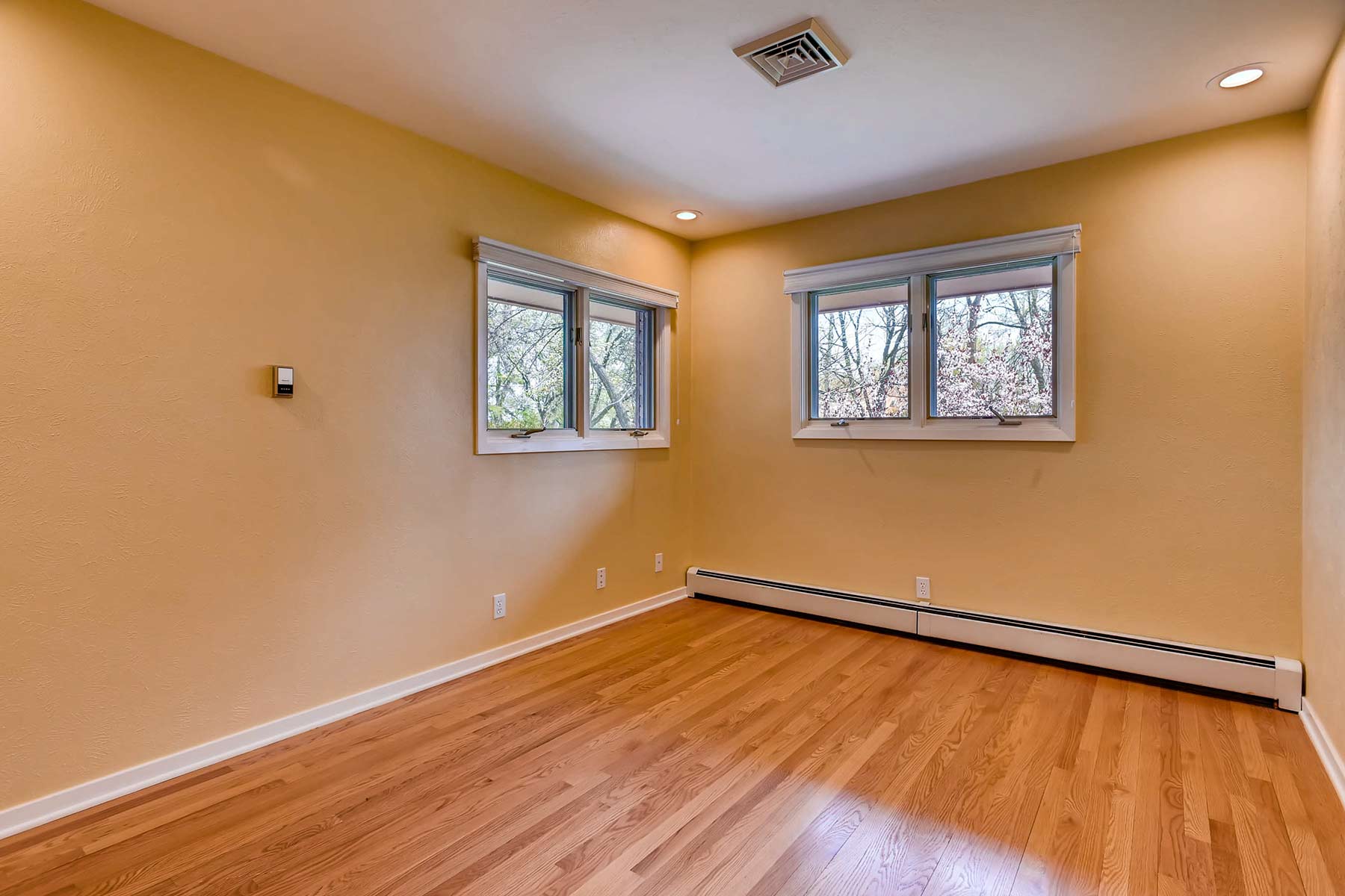 Rocking R - Orchard House property picture 24 of 34