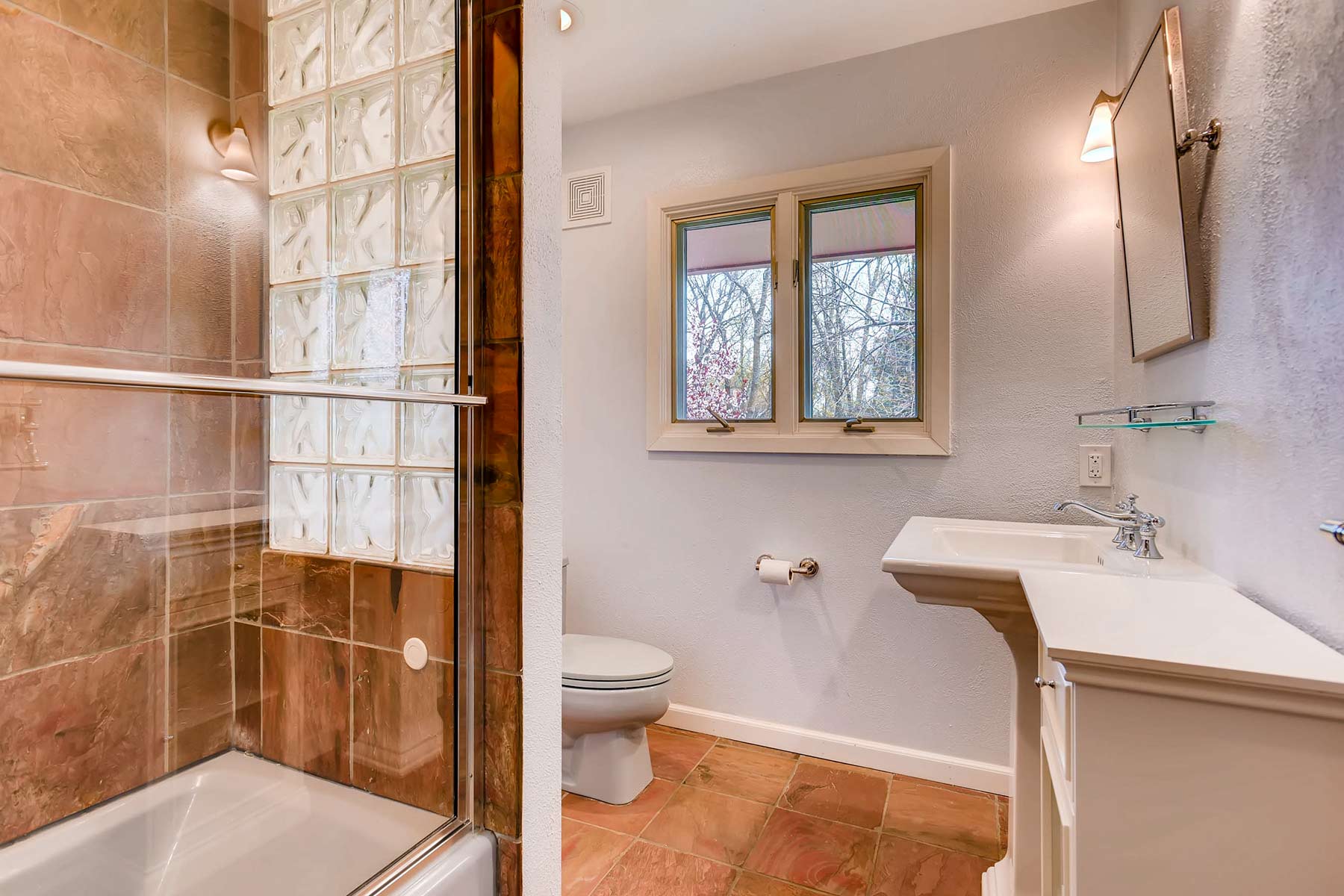 Rocking R - Orchard House property picture 25 of 34