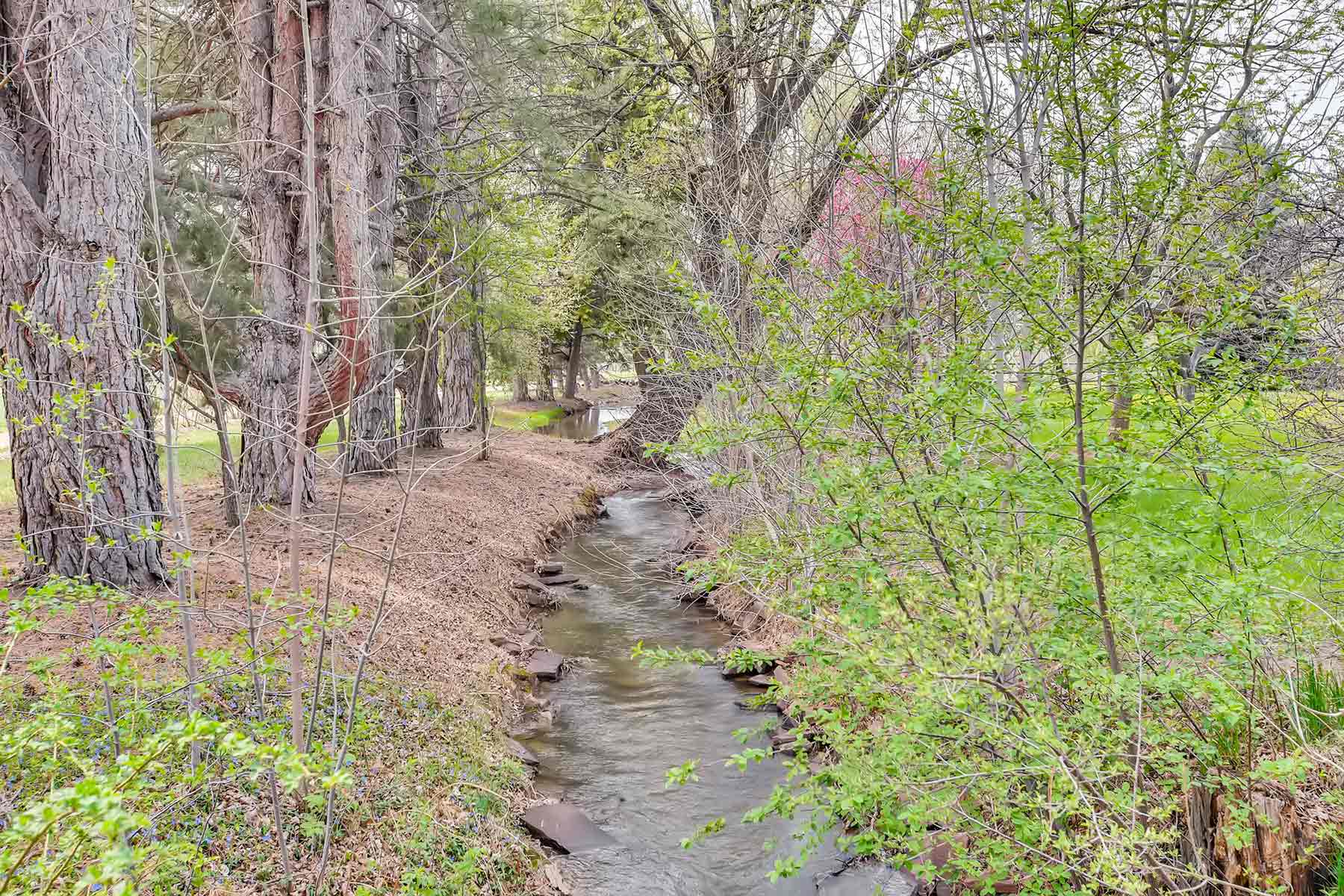 Rocking R - Orchard House property picture 32 of 34