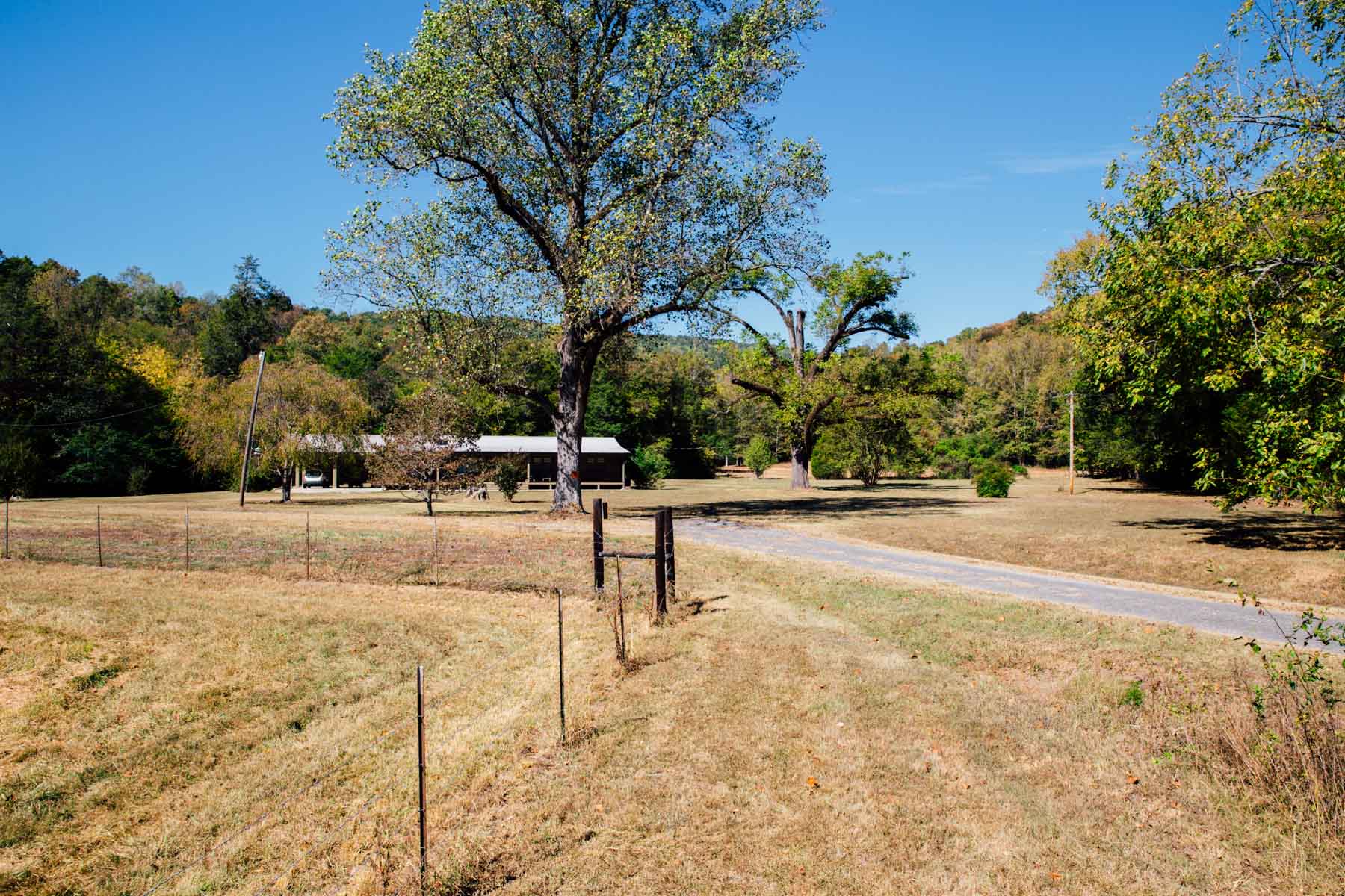 Bennett's Cove property picture 14 of 33