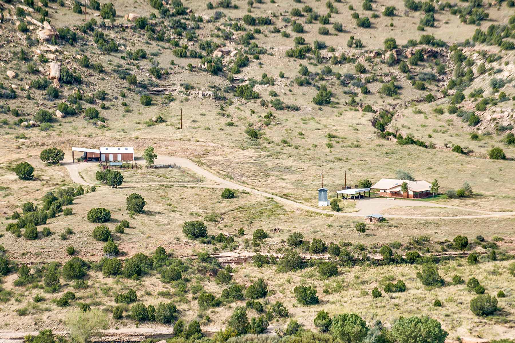 Dos Caballos property picture 52 of 87