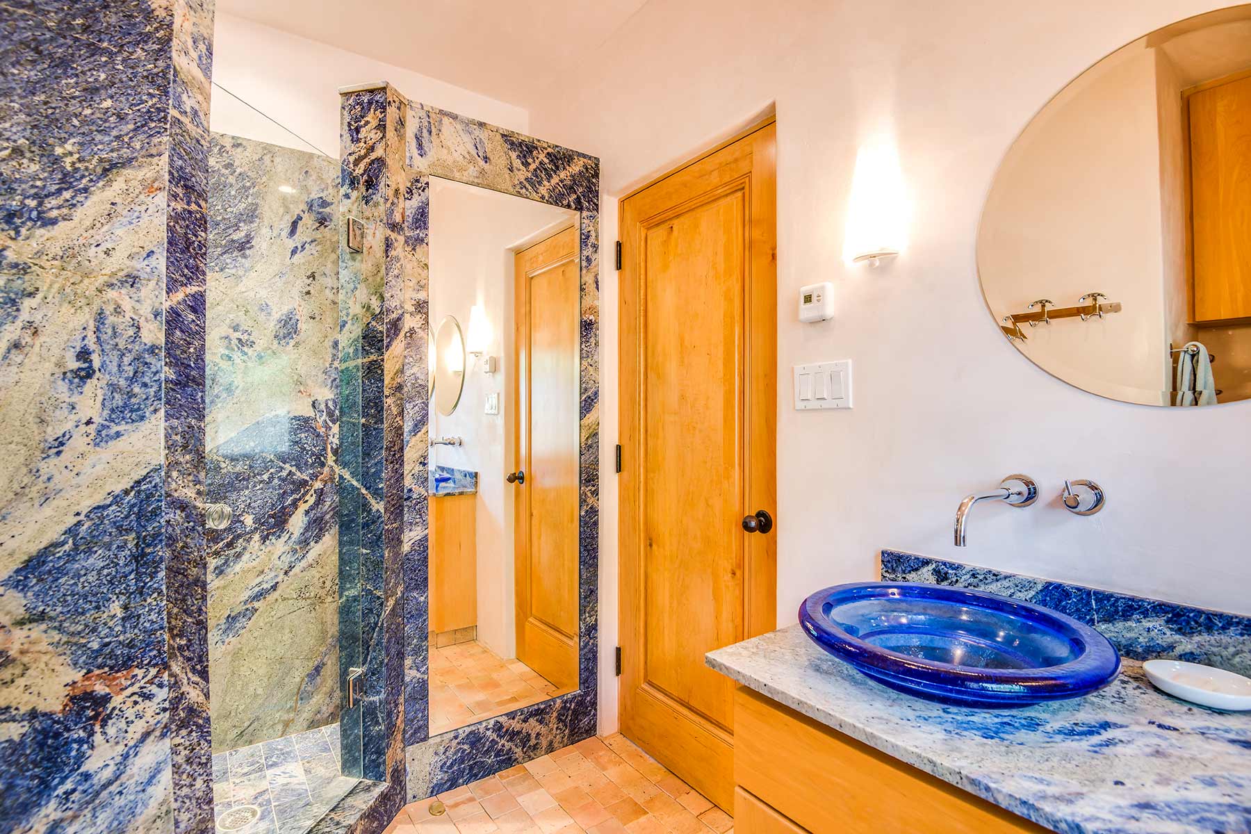 Dos Caballos property picture 43 of 87