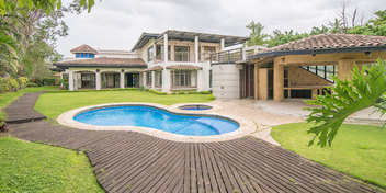 Investment: Spanish Colonial & Golf in Valle del Sol