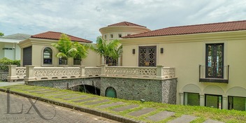 Dettagliata in Ciudad Colón
