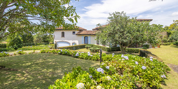Casa Provenzal in Heredia