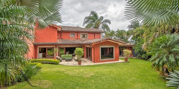 Villa St Julien Escazú