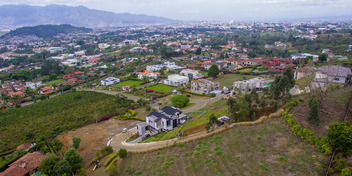 Mountaintop Colinas de Montealegre Lot