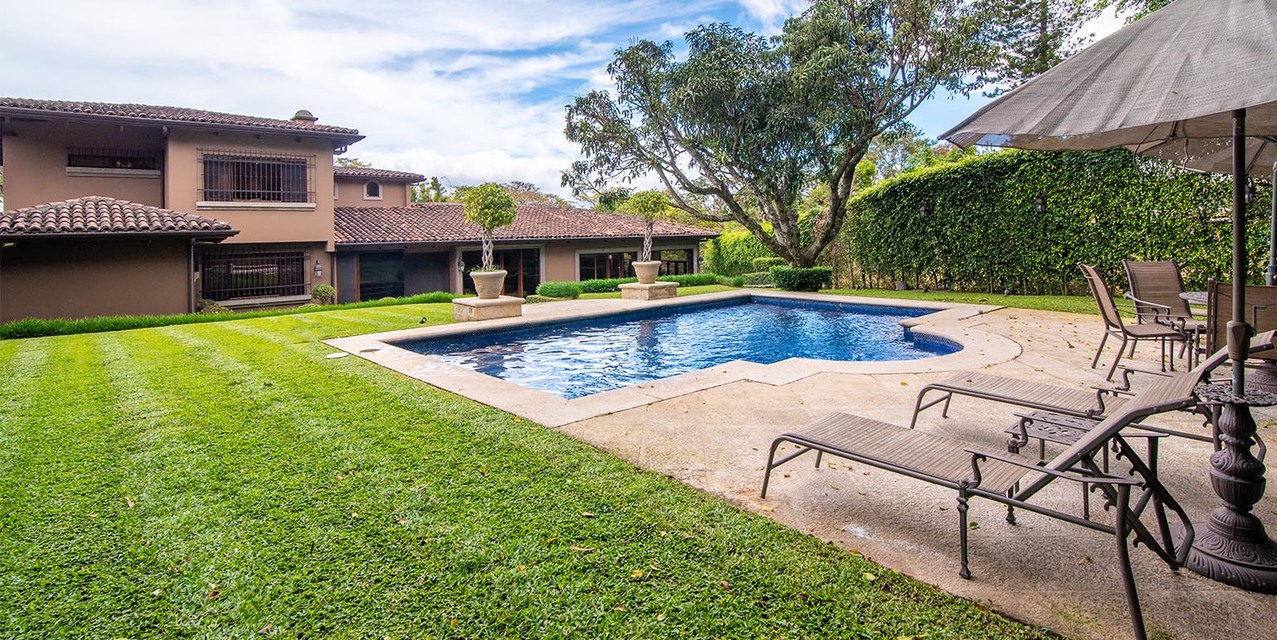 The Garden Home in Escazú — photo