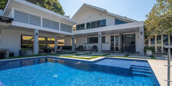Kuda Equestrian Home