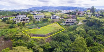 Gregal Panoramic Views Lot