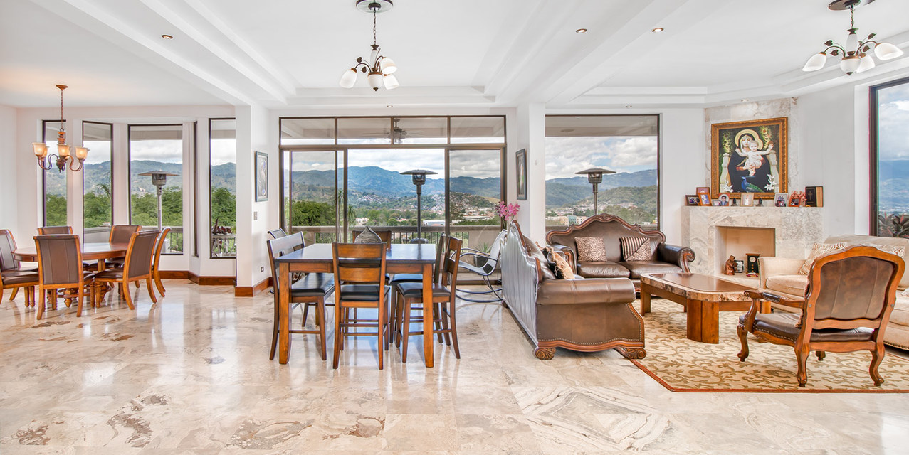 Unique View Home at Gregal — photo