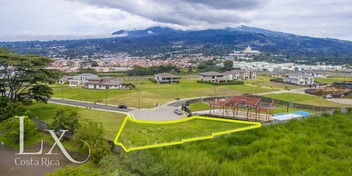 El Herrán Greenview Lot