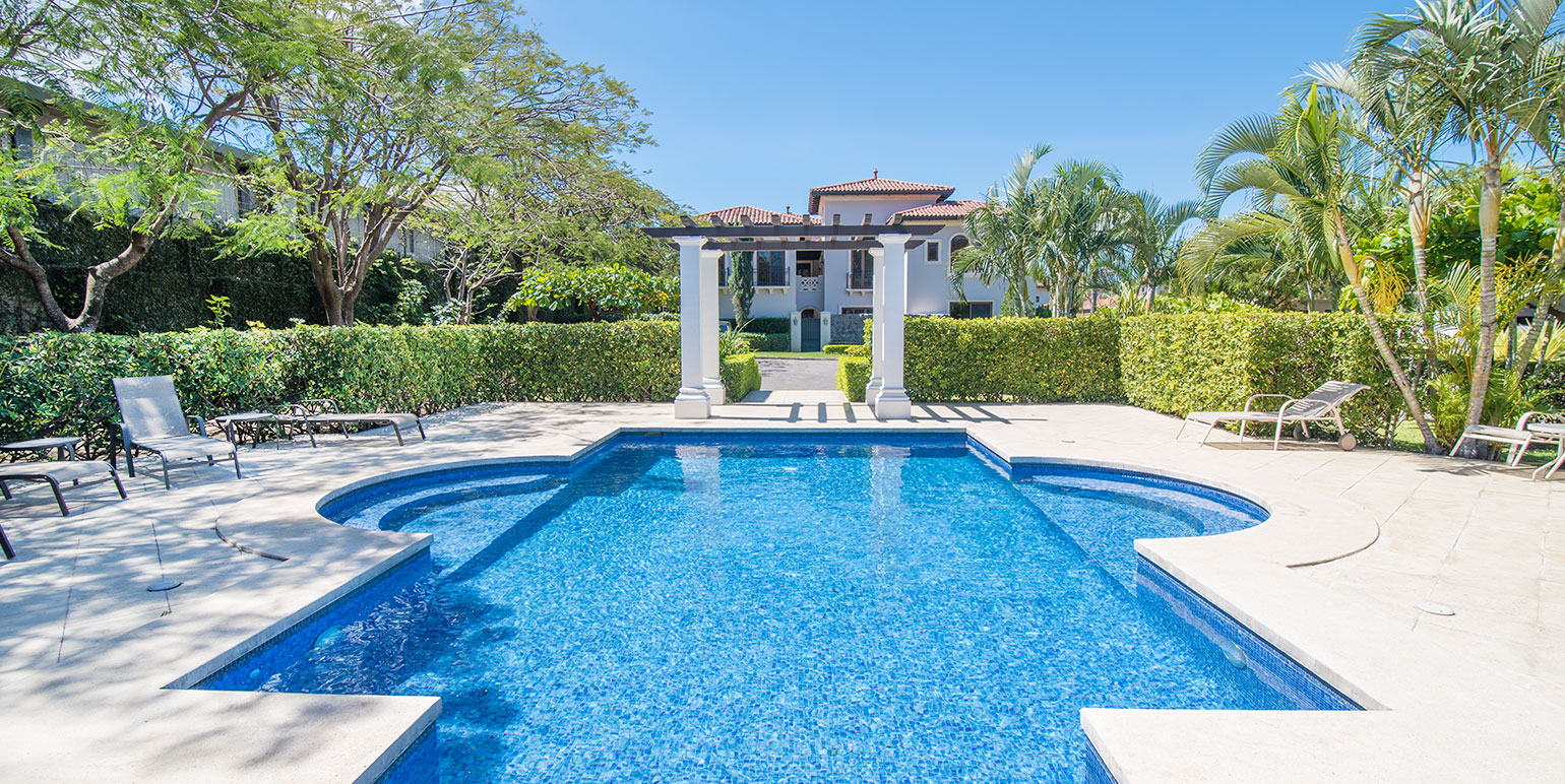 Hacienda Lindora