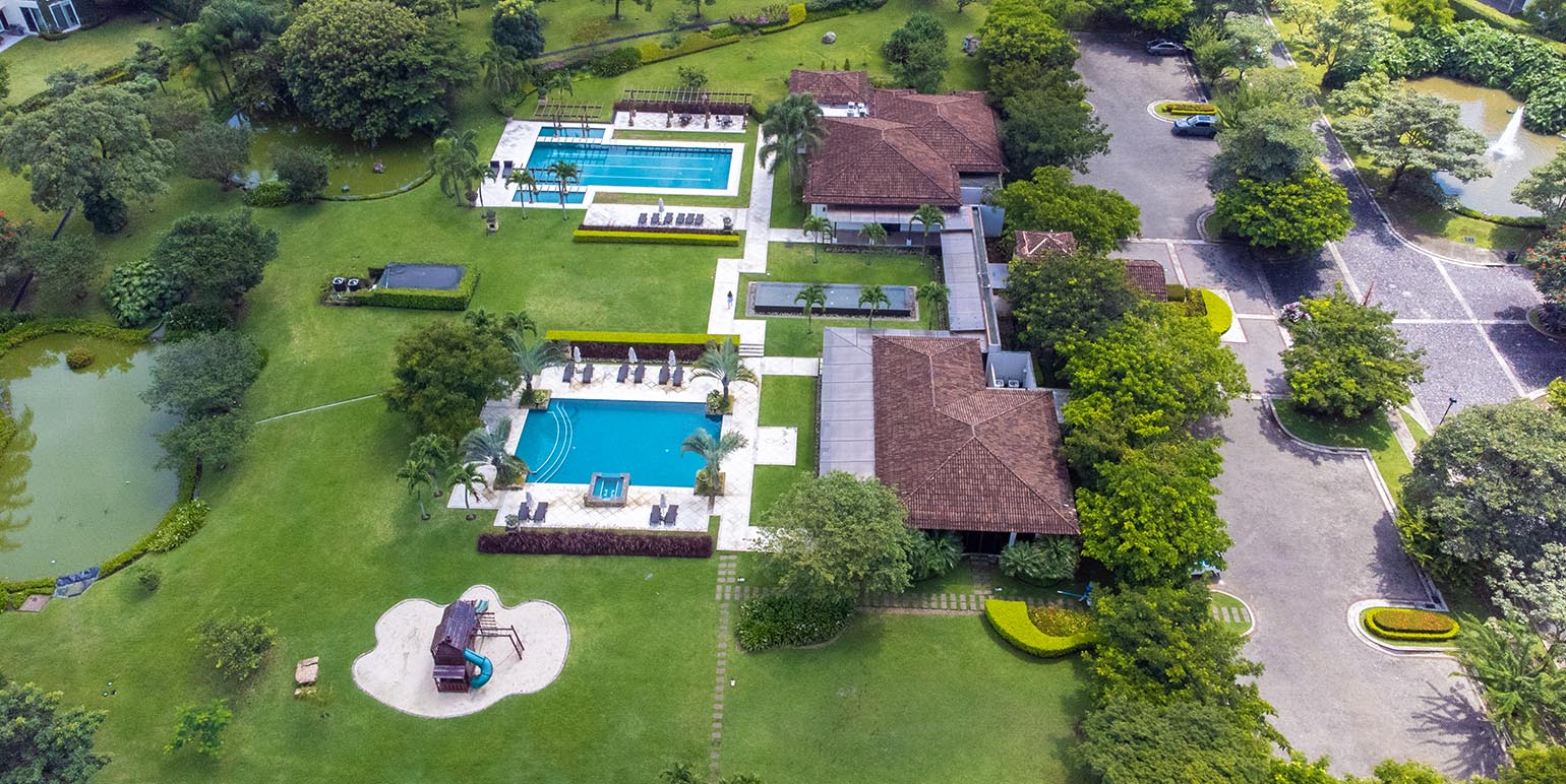 La Hacienda 2