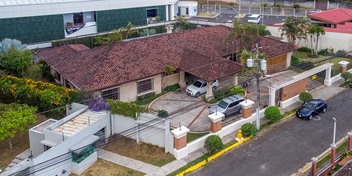 Granadilla Single-level Garden Home