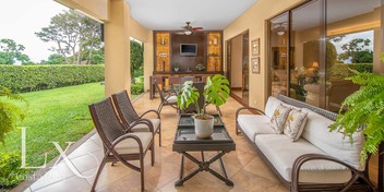 The Byrd House Escazú Single-level