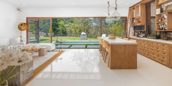 Open Door Home in Villa Real