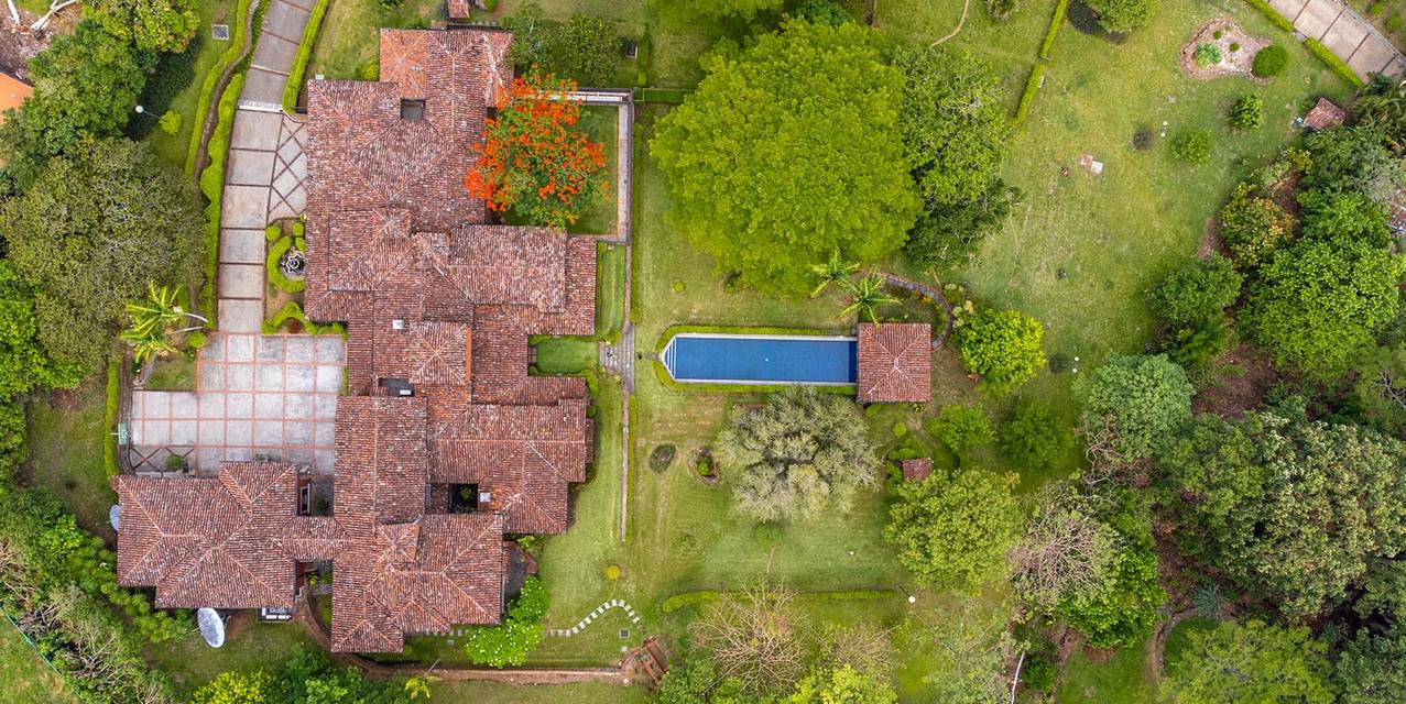 Art Estate in Santa Ana — photo