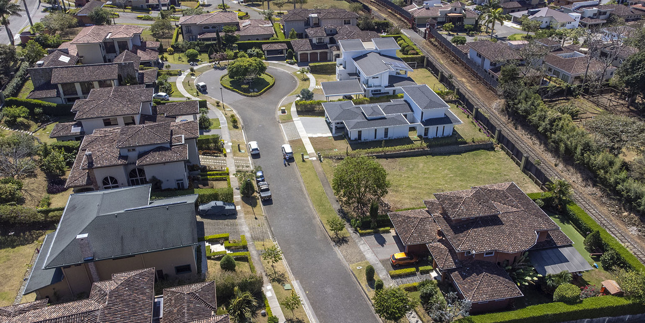 Ilang Ilang Flat Lot — photo