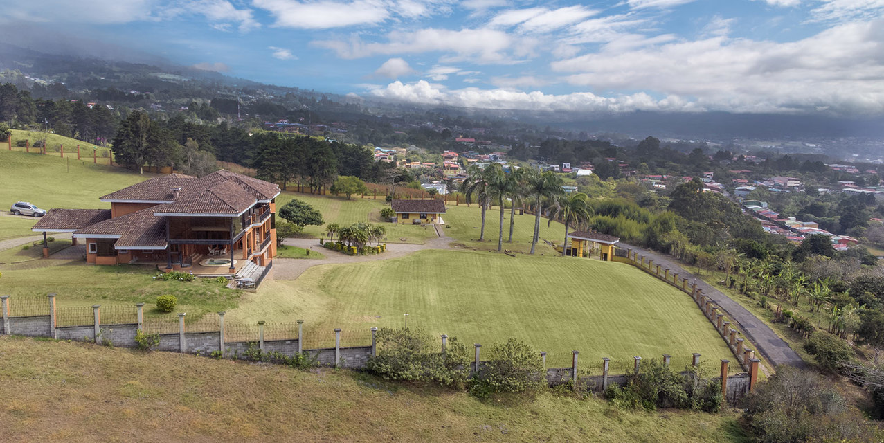 Heredia Vista al Valle Home — photo