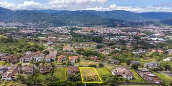 Gregal Mountain View Lot